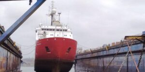 Науково-дослідне судно «Ноосфера» готове до антарктичної експедиції